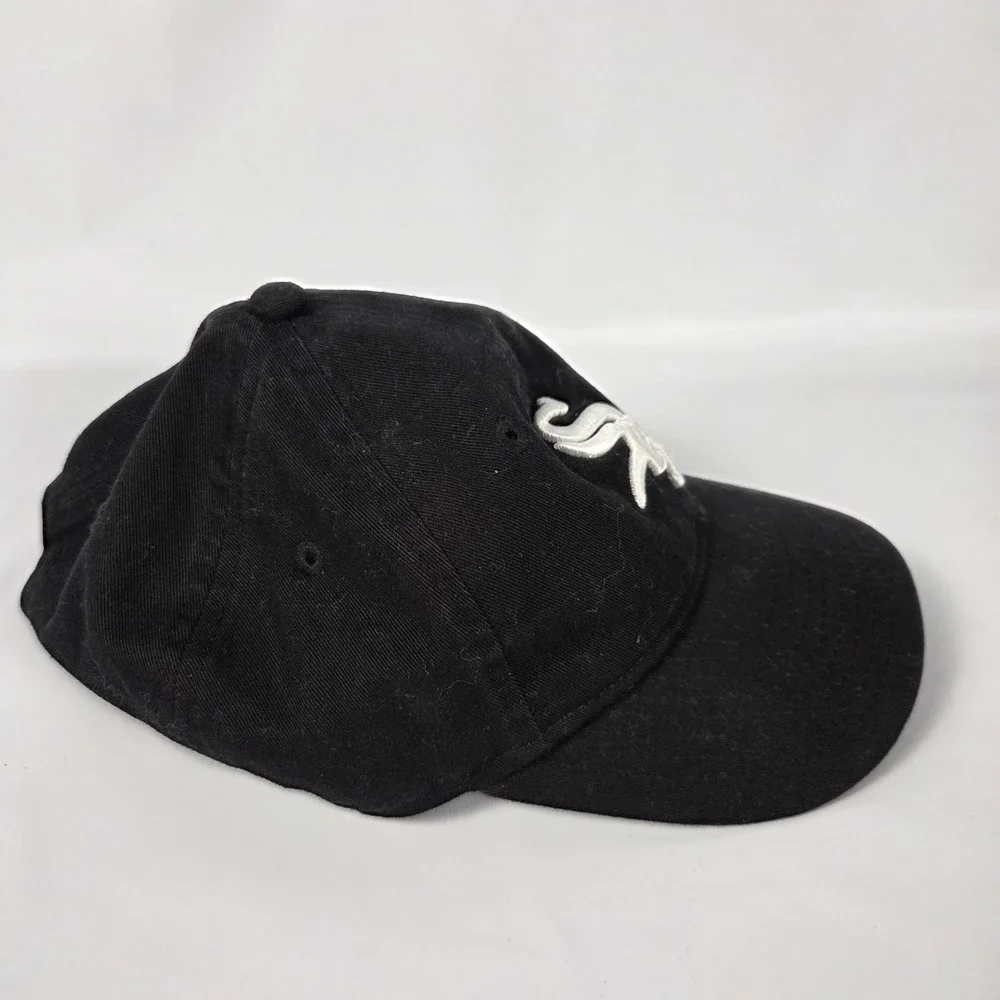 New Era Streetwear Chicago White Sox Youth Adjustable Baseball Cap Black